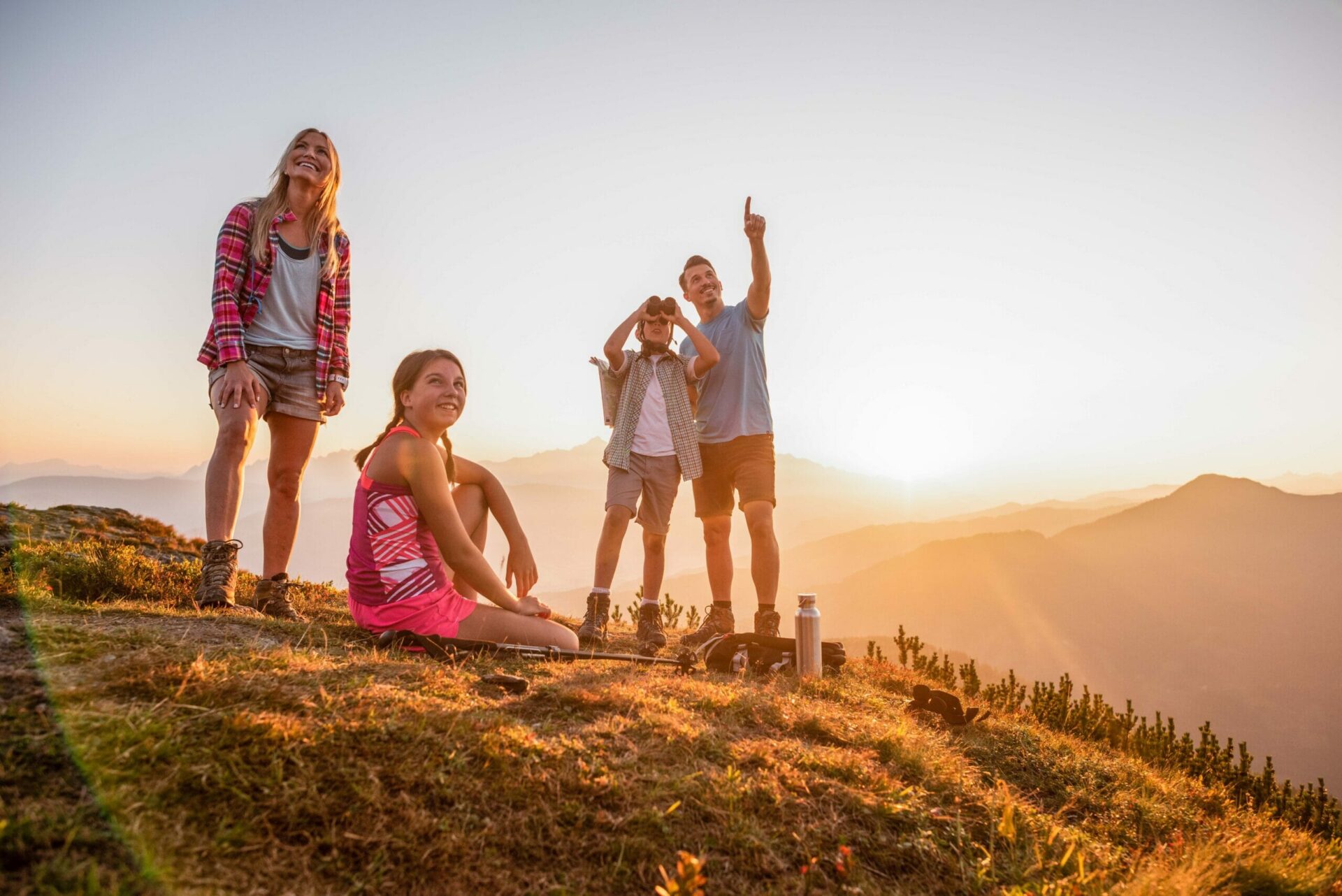 Wanderurlaub mit der Familie in den Alpen